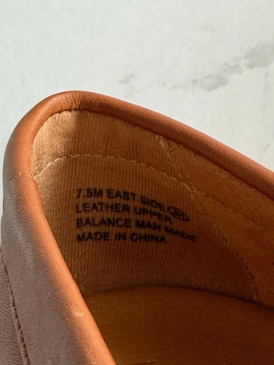 Aerosoles Brown Leather Loafers 7.5 Slip On Flat Classic Minimal - Picture 9 of 9